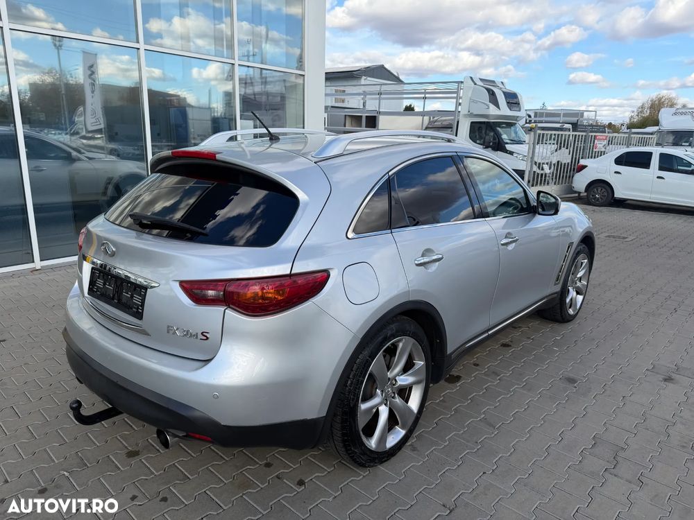 Infiniti FX 30 FX30d 3.0d V6 S AWD - 4