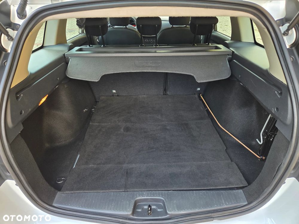 Dacia Logan dCi 90 Prestige - 22