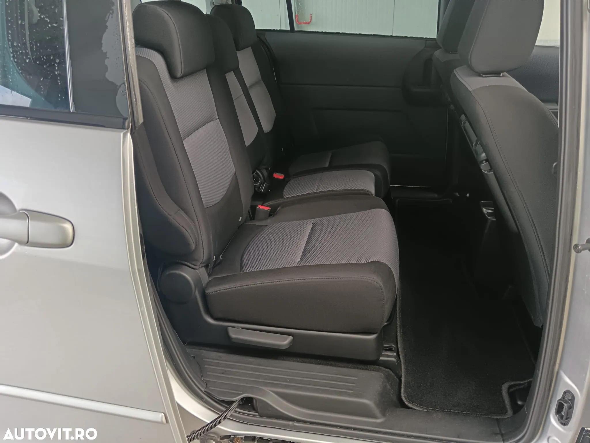 Mazda 5 2.0 CD DPF Comfort - 10