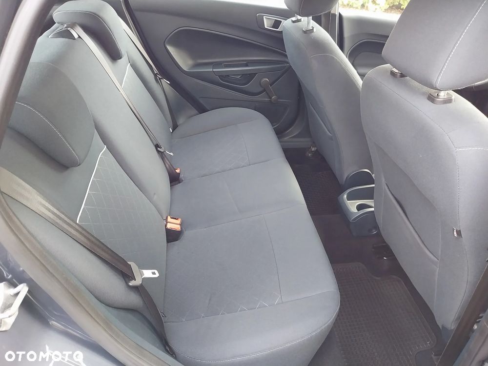 Ford Fiesta 1.25 Champions Edition - 23