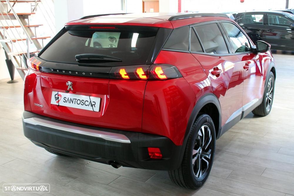 Peugeot 2008 1.2 PureTech Allure - 10