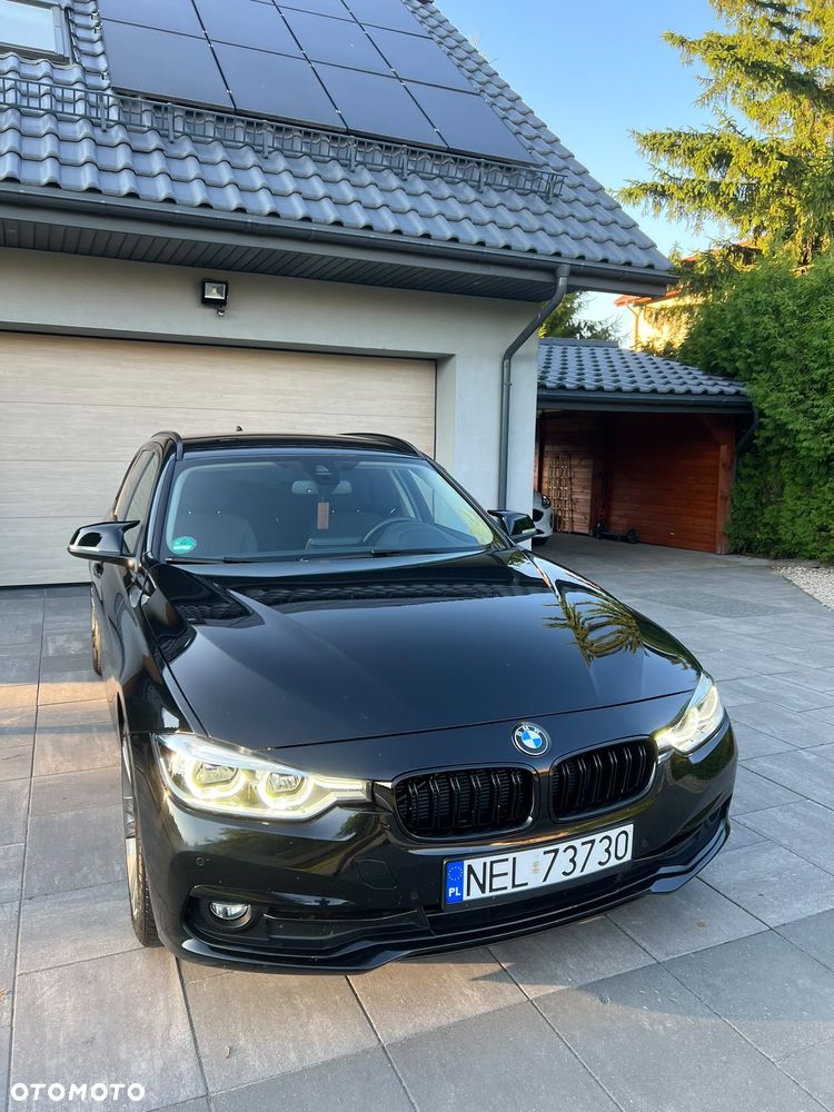 BMW Seria 3 318d Sport Line - 24
