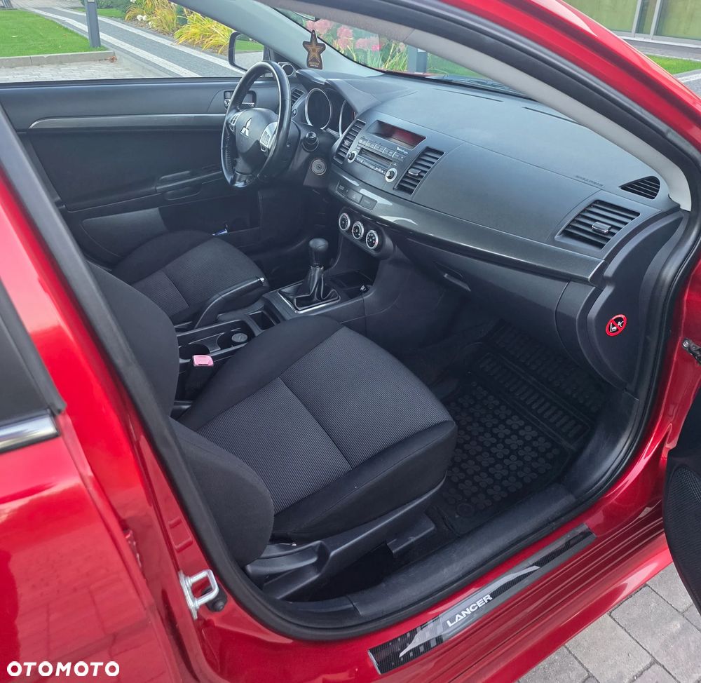 Mitsubishi Lancer - 18