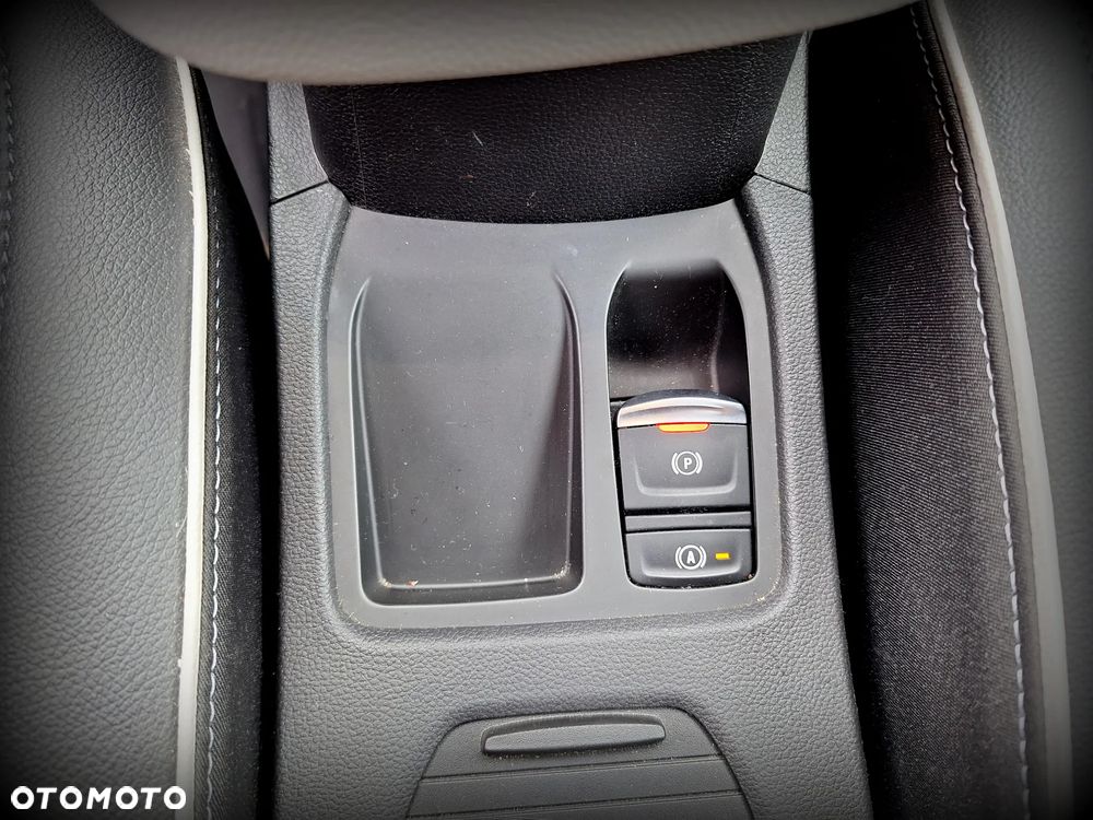 Renault Clio - 27