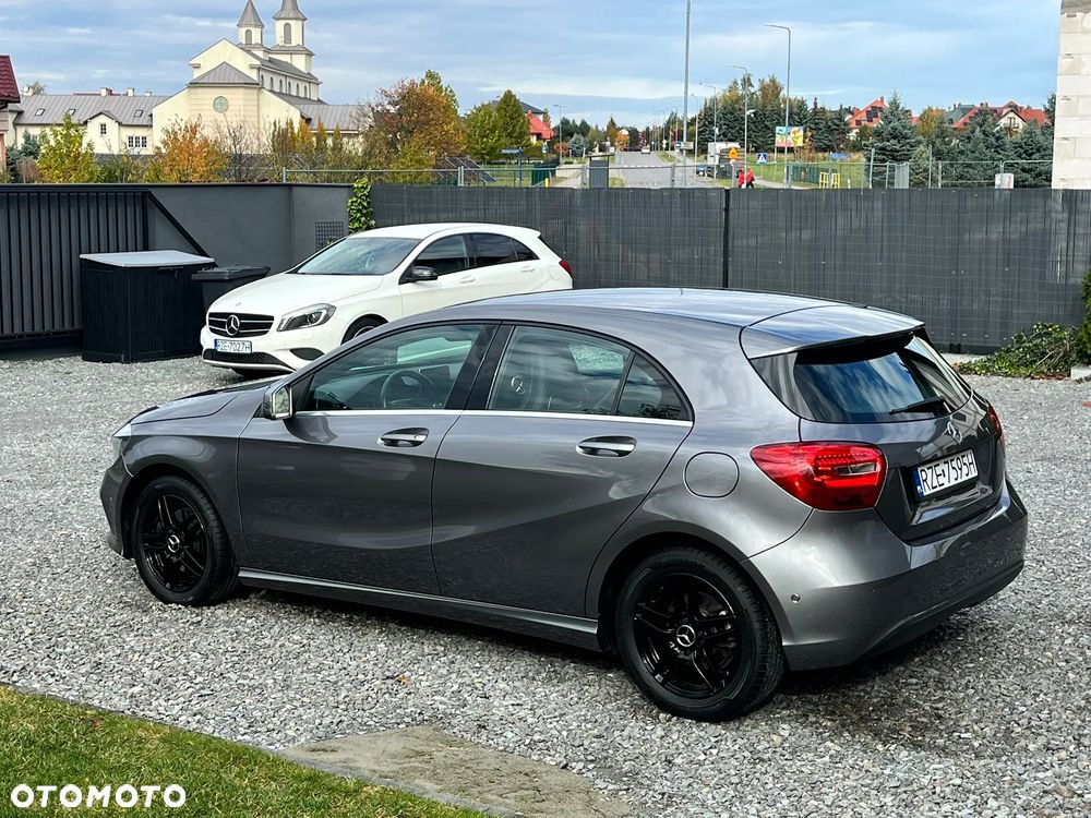 Mercedes-Benz Klasa A 180 BlueEfficiency Edition - 10