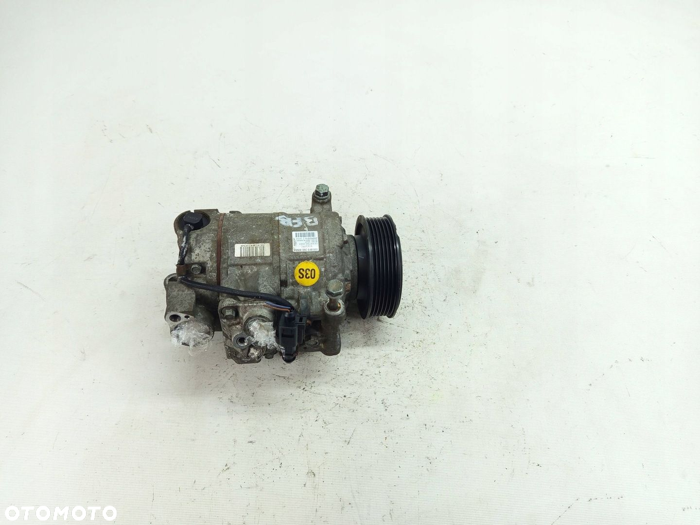SPRĘŻARKA KLIMATYZACJI AUDI A4 B6 B7 1.8 T 8E0260805BA - 2