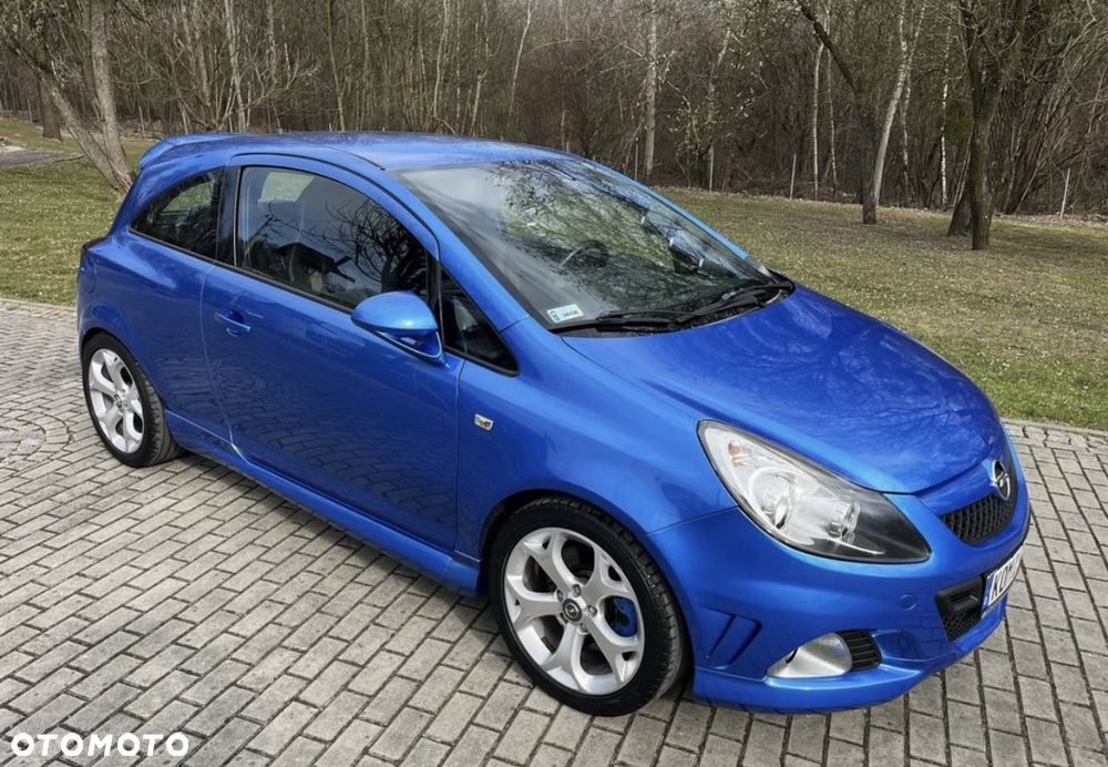 Opel Corsa - 1