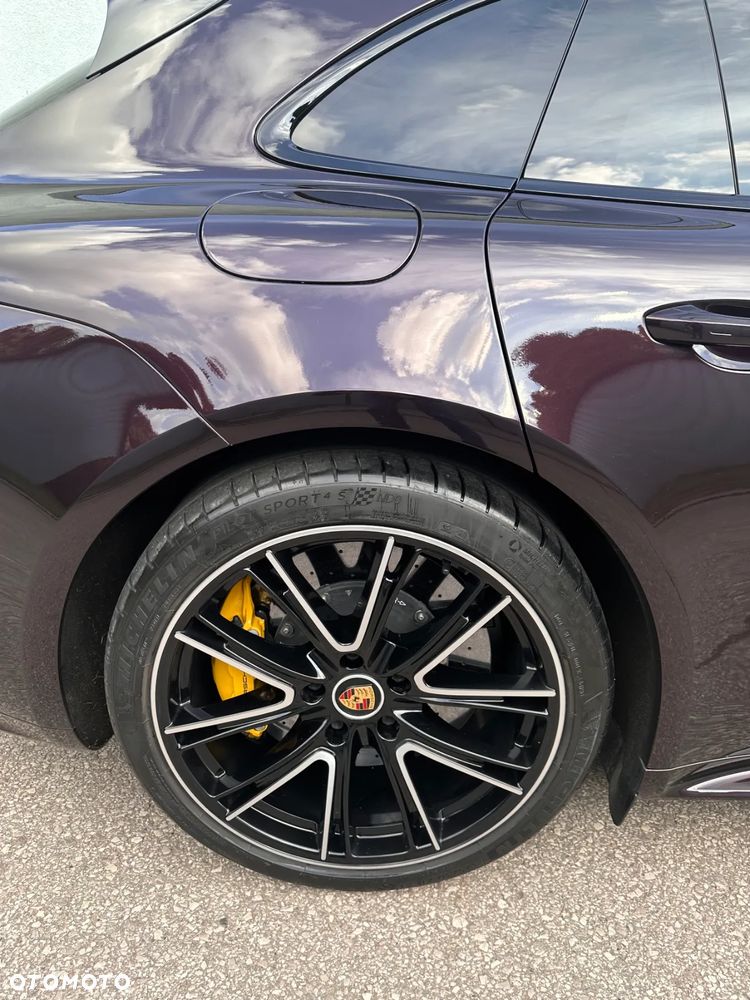 Porsche Panamera Turbo S Sport Turismo - 31