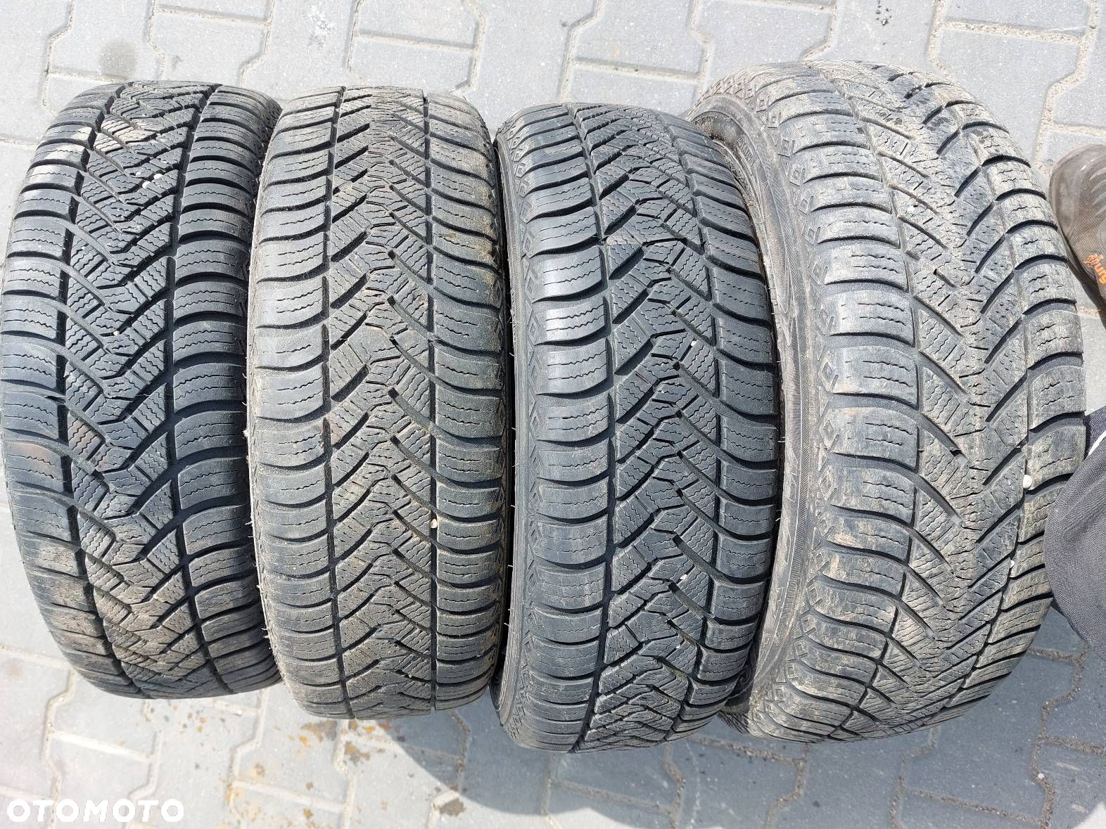 KOŁA KOMPLET FELGI OPONY CAŁOROCZONE 4x100 5Jx14  FI54,1 165/60R14 KIA - 9