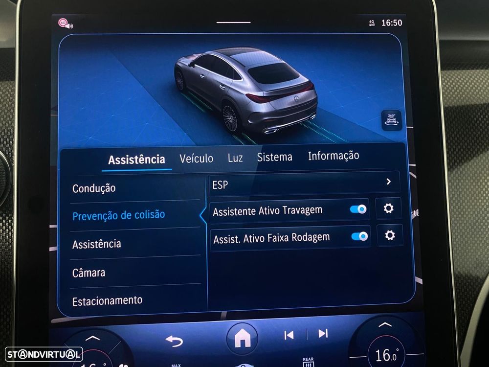Mercedes-Benz GLC 300 de Coupe 4Matic - 38