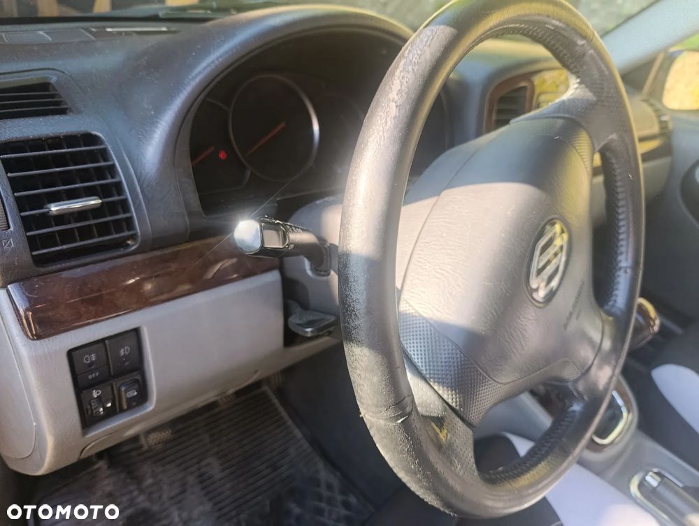 Suzuki Grand Vitara 2.0 HDi - 4