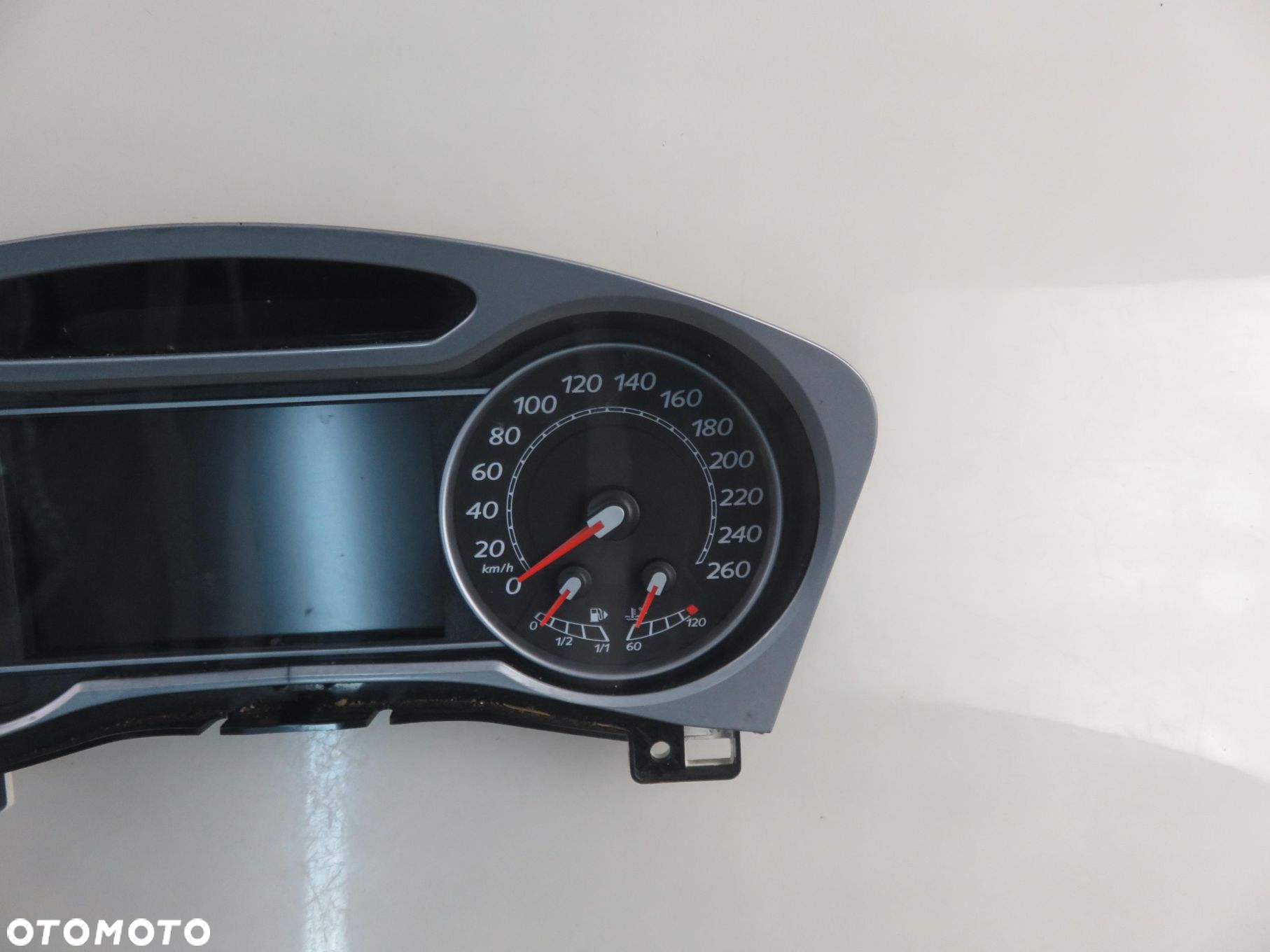 LICZNIK FORD S-MAX I (WA6) 1.8 TDCi 125 - QYWA 7M2T10849CF 8M2T14C026CA - 12