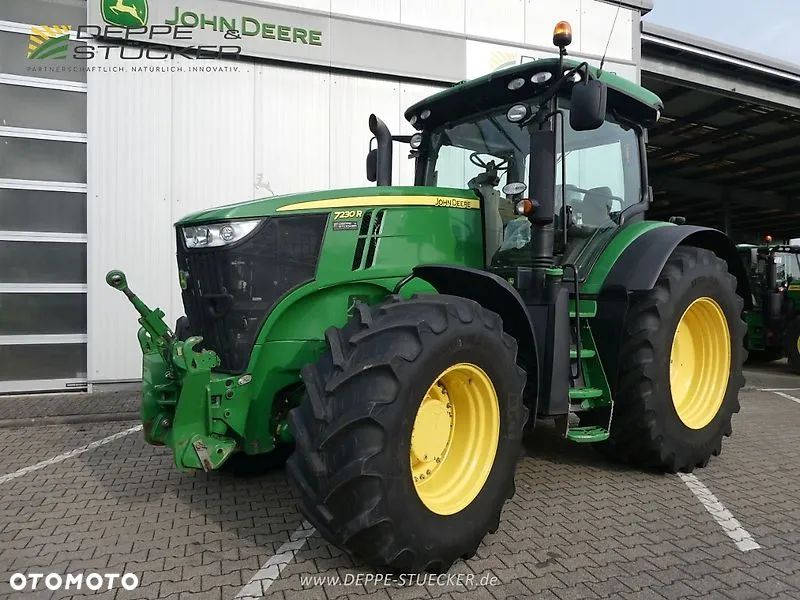 John Deere 7230R - 1