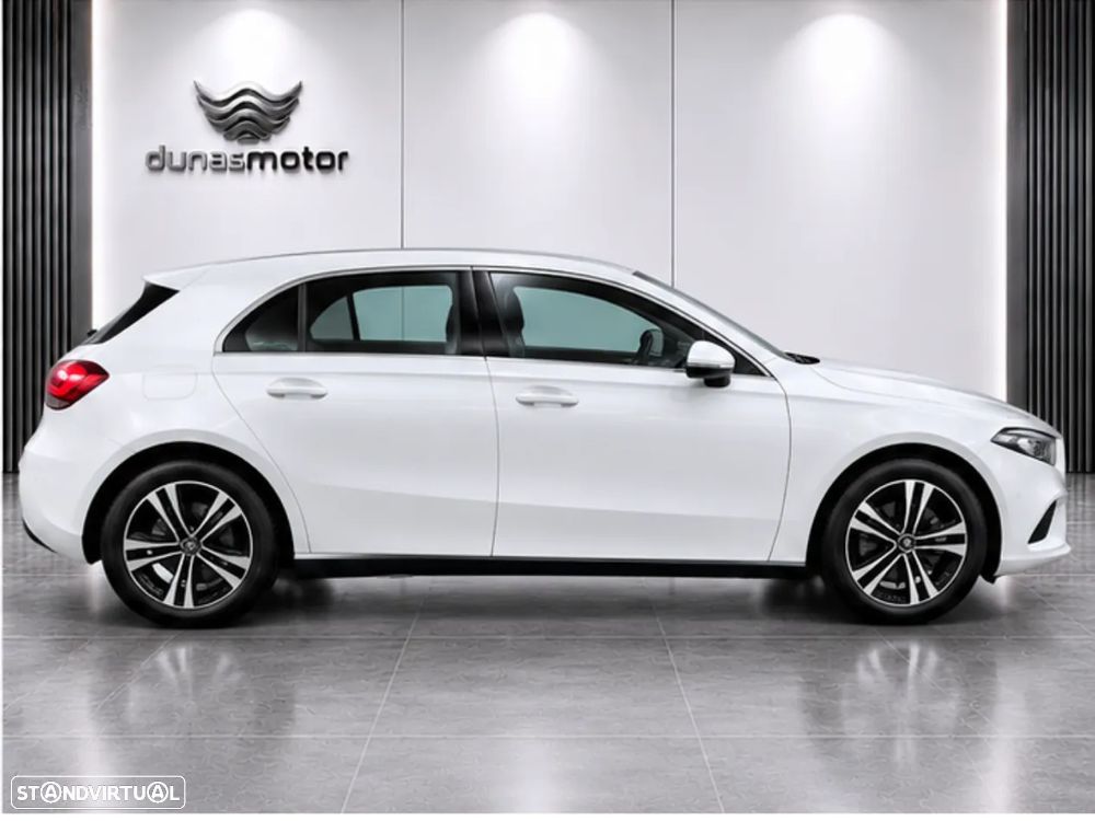 Mercedes-Benz A 200 Standard - 2
