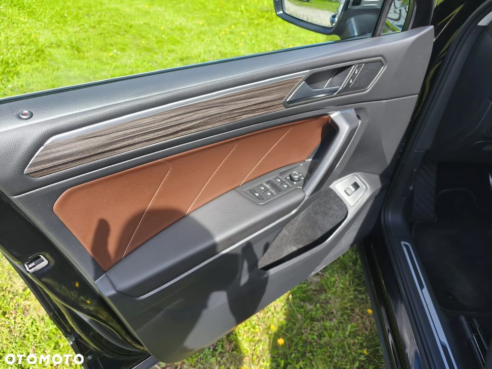 Volkswagen Tiguan Allspace 2.0 TDI SCR 4Motion DSG Elegance - 16