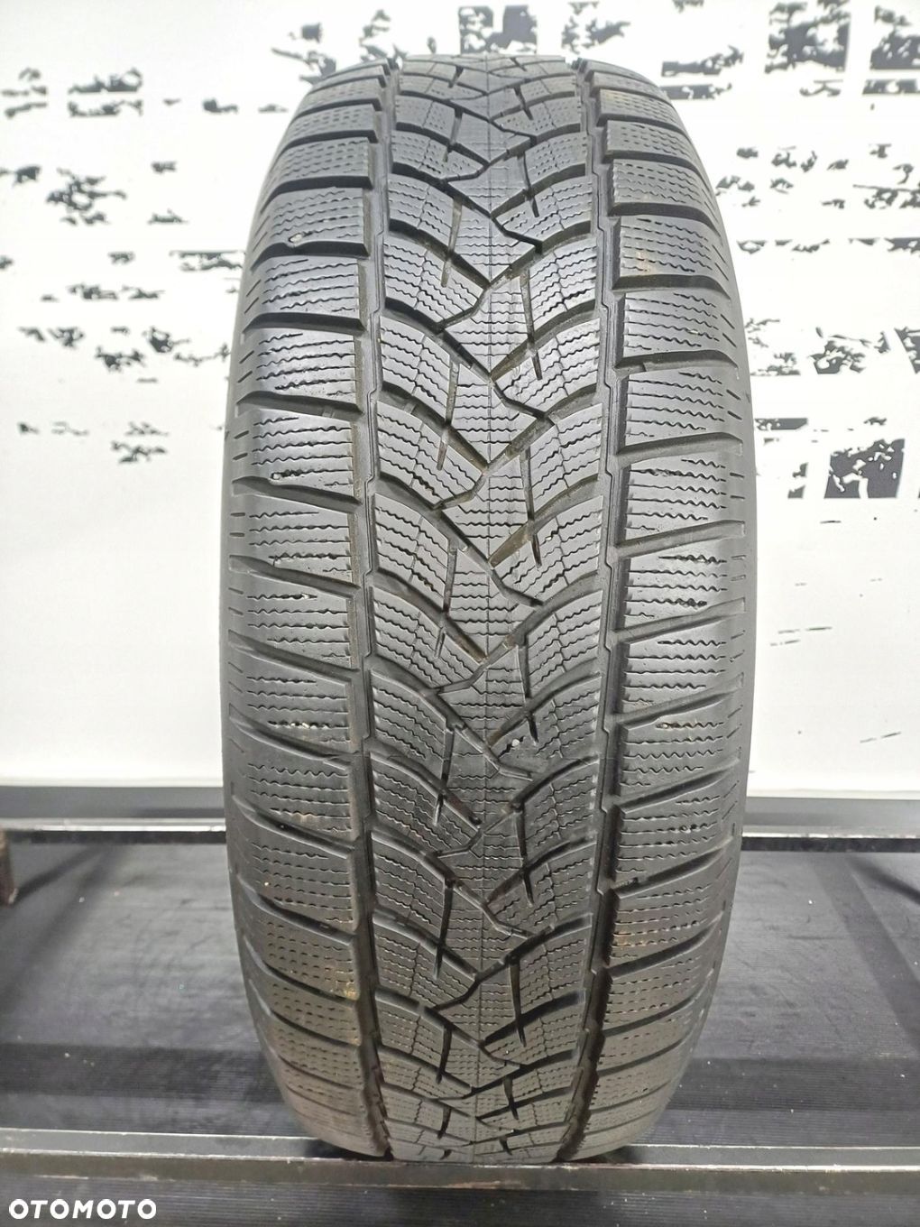 Dunlop Winter Sport 5 SUV 235/65R17 104 H 7mm opona pojedyncza 50088 - 1