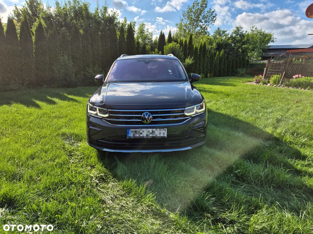 Volkswagen Tiguan 2.0 TDI SCR Elegance DSG - 4