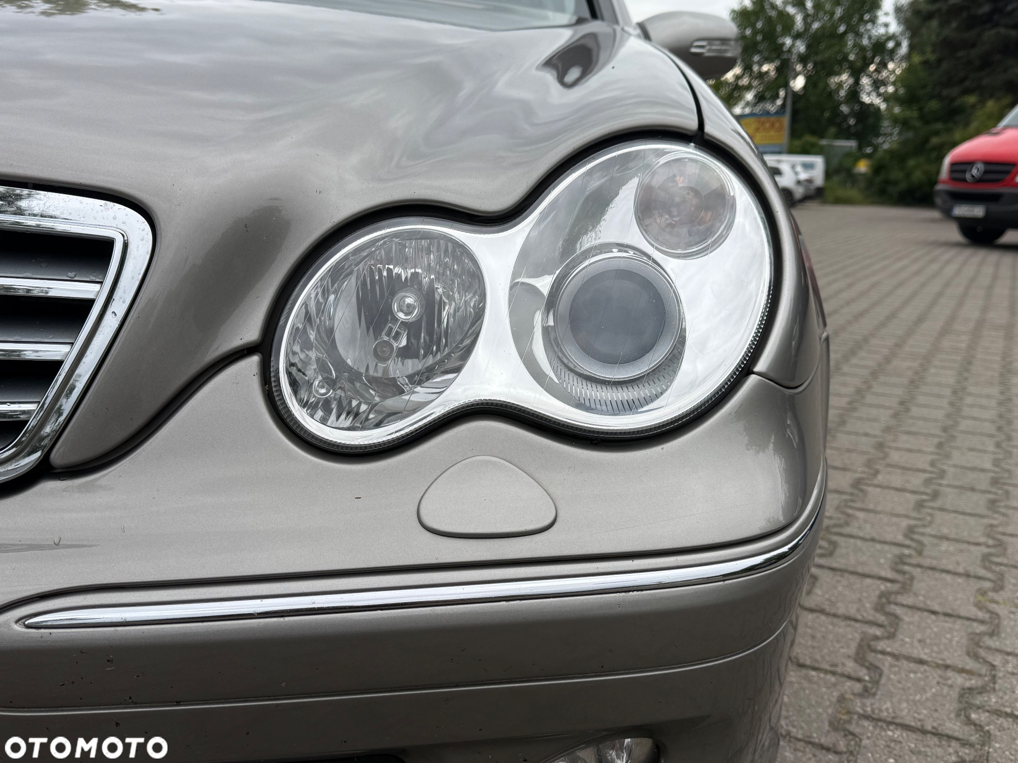 Mercedes-Benz Klasa C 350 Elegance - 13