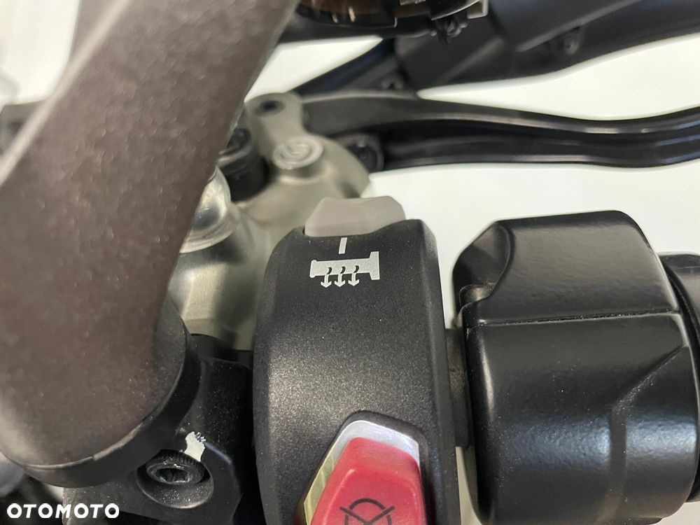 Ducati Multistrada - 17