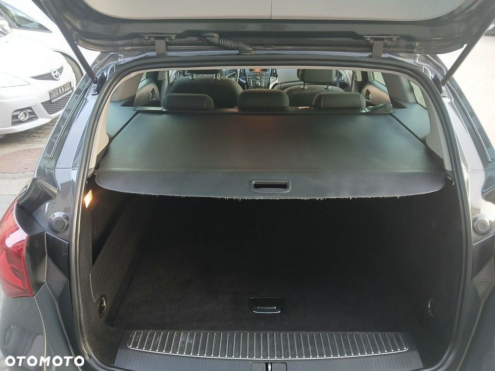 Opel Astra 1.6 CDTI Cosmo - 28