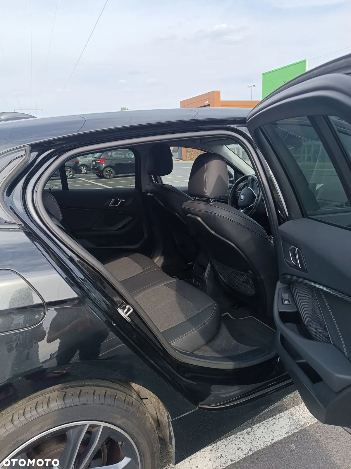 BMW Seria 1 118i Sport Line - 12