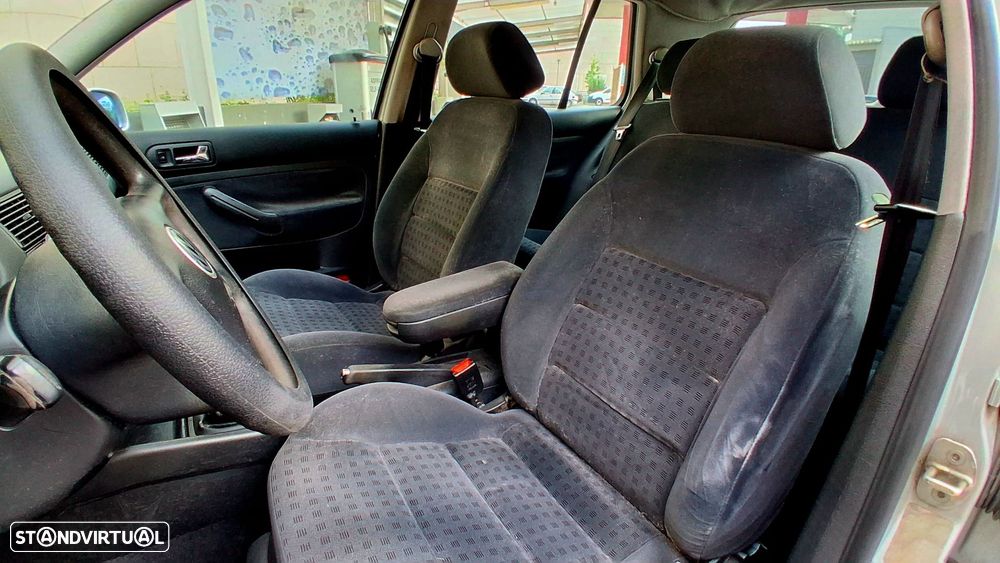 VW Golf 1.4i Confort - 16