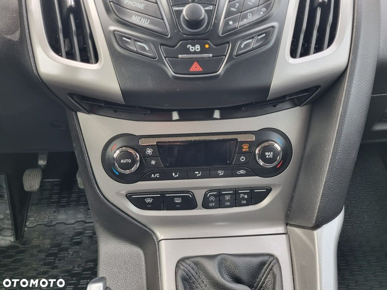 Ford Focus - 21