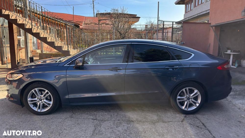 Ford Mondeo 2.0 TDCI Powershift Titanium - 2