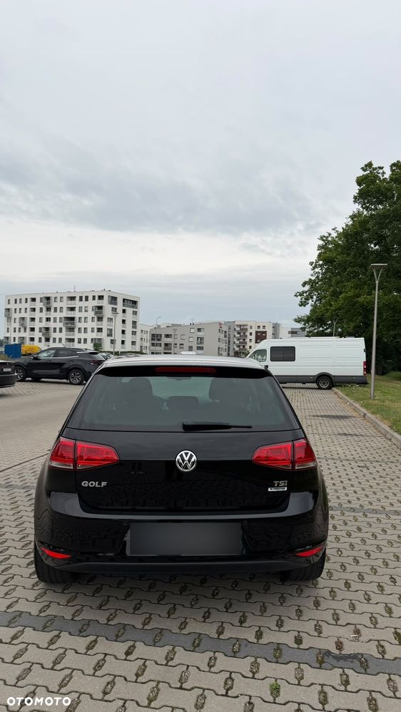 Volkswagen Golf - 11