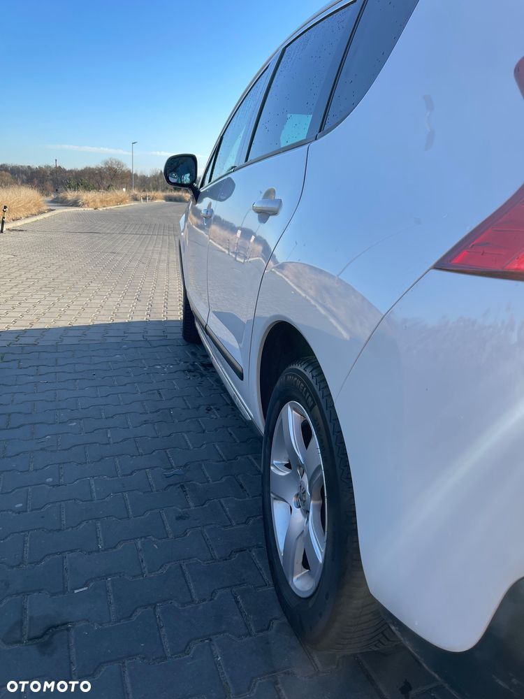 Peugeot 3008 HDi FAP 110 EGS6 Tendance - 3