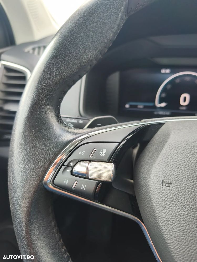 Skoda Karoq 2.0 TDI SCR 4x4 DSG Style - 12