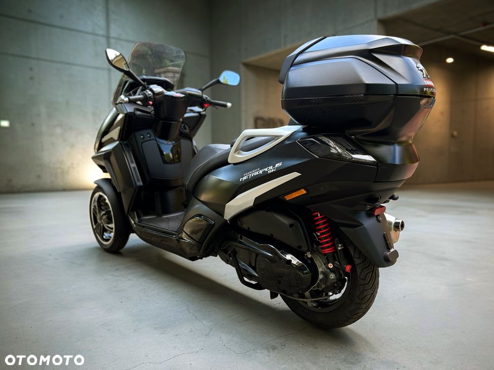 Peugeot Metropolis - 5