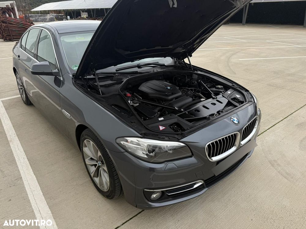 BMW Seria 5 520d Aut. Luxury Line - 4