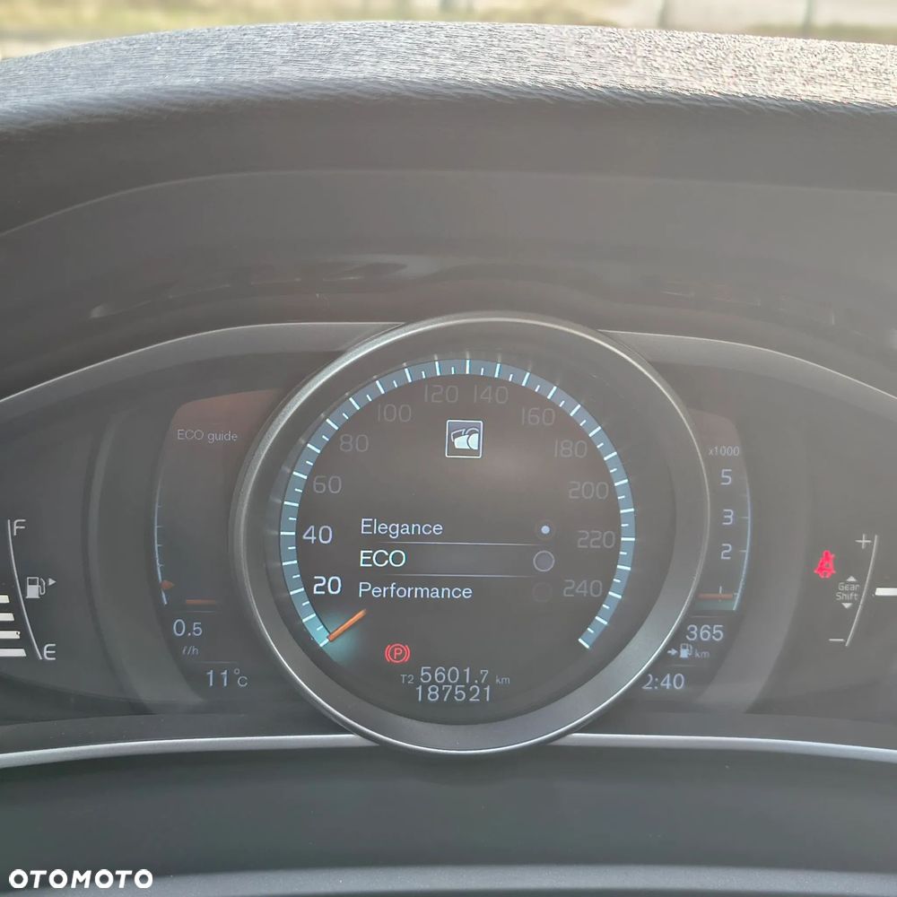 Volvo V40 D2 Drive-E Ocean Race - 20