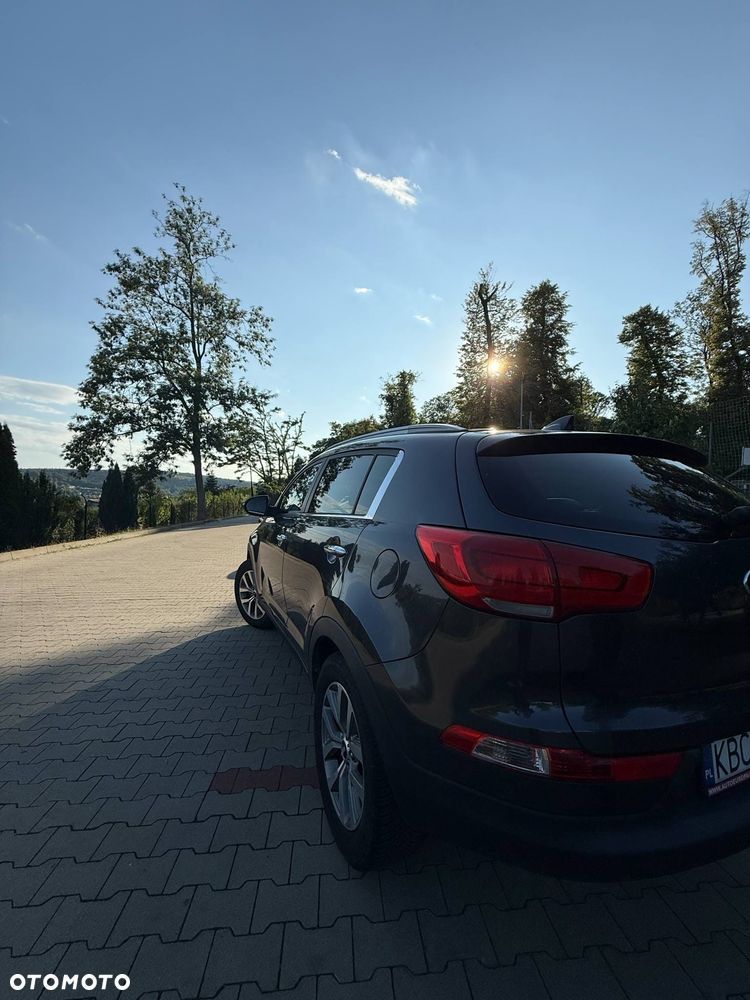 Kia Sportage 1.6 GDI 2WD ISG Dream-Team Edition - 26