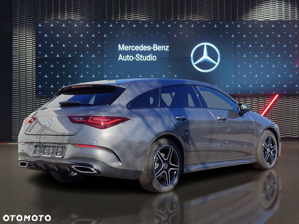 Mercedes-Benz CLA - 2