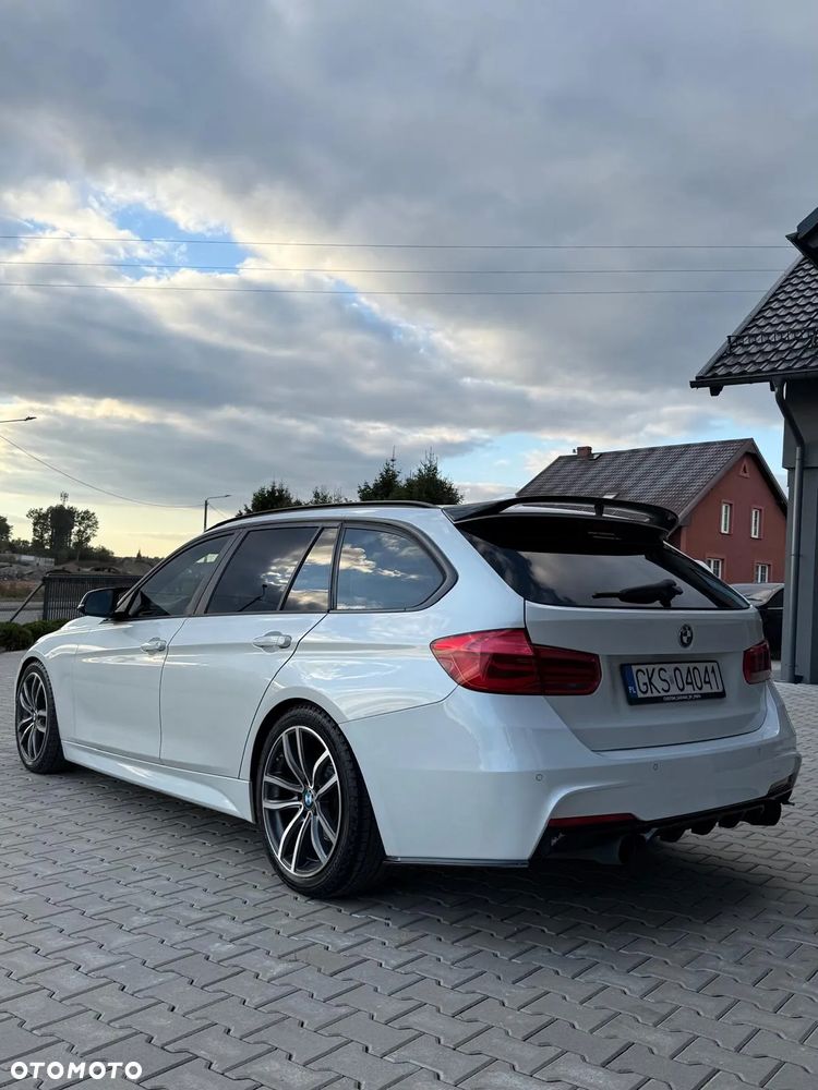 BMW Seria 3 320d Touring xDrive - 8
