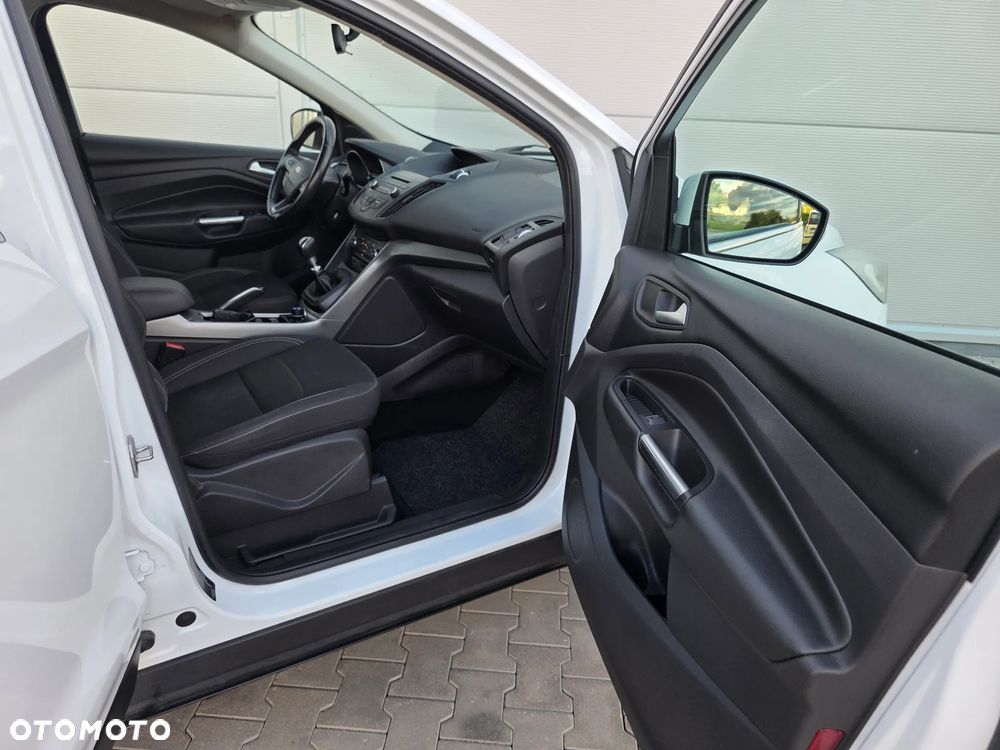 Ford Kuga 1.5 TDCi FWD Trend - 28