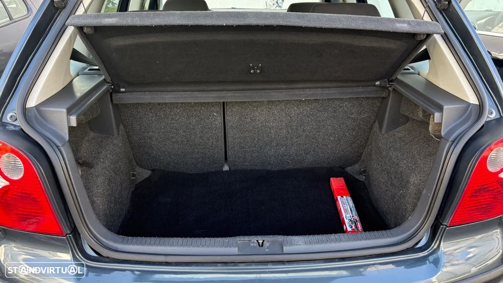 VW Polo 1.2 - 10