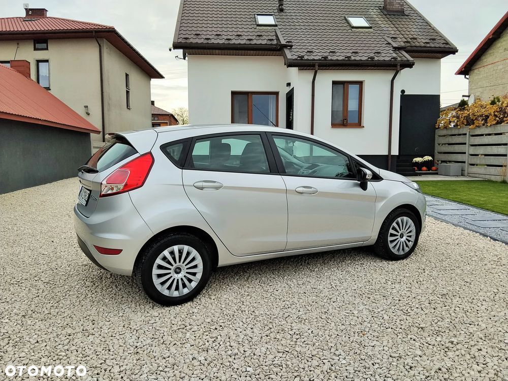 Ford Fiesta - 18
