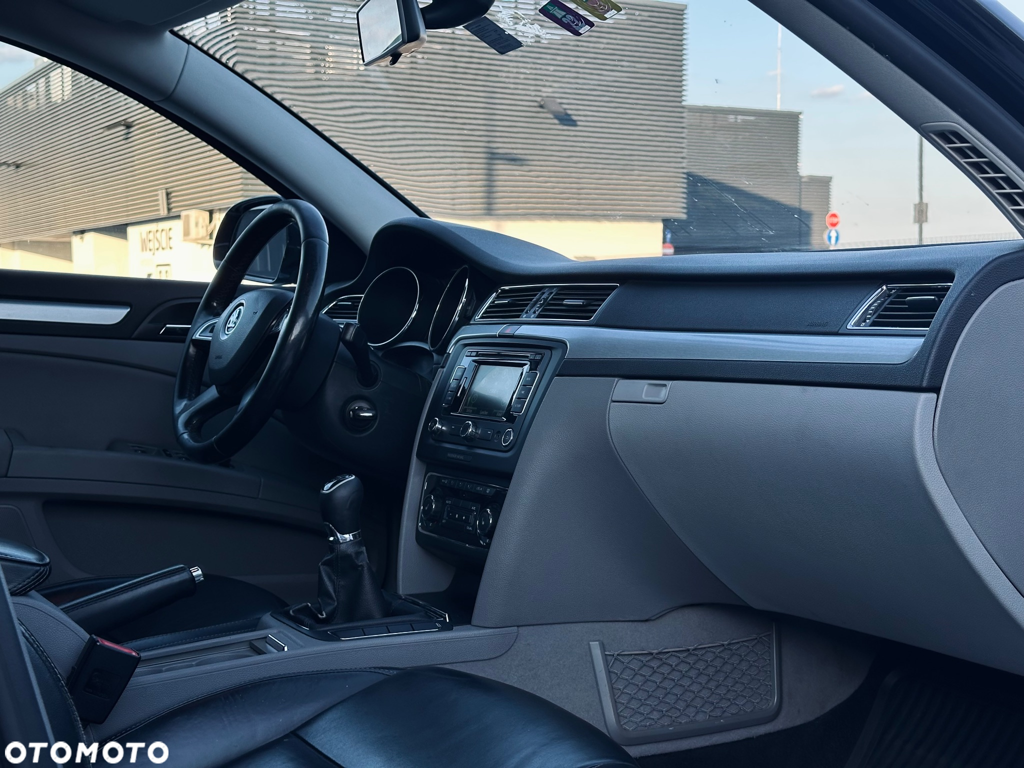 Skoda Superb 2.0 TDI 4x4 Elegance - 13