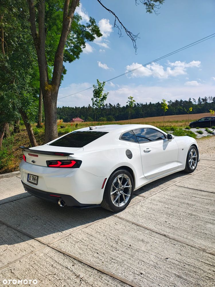 Chevrolet Camaro - 4