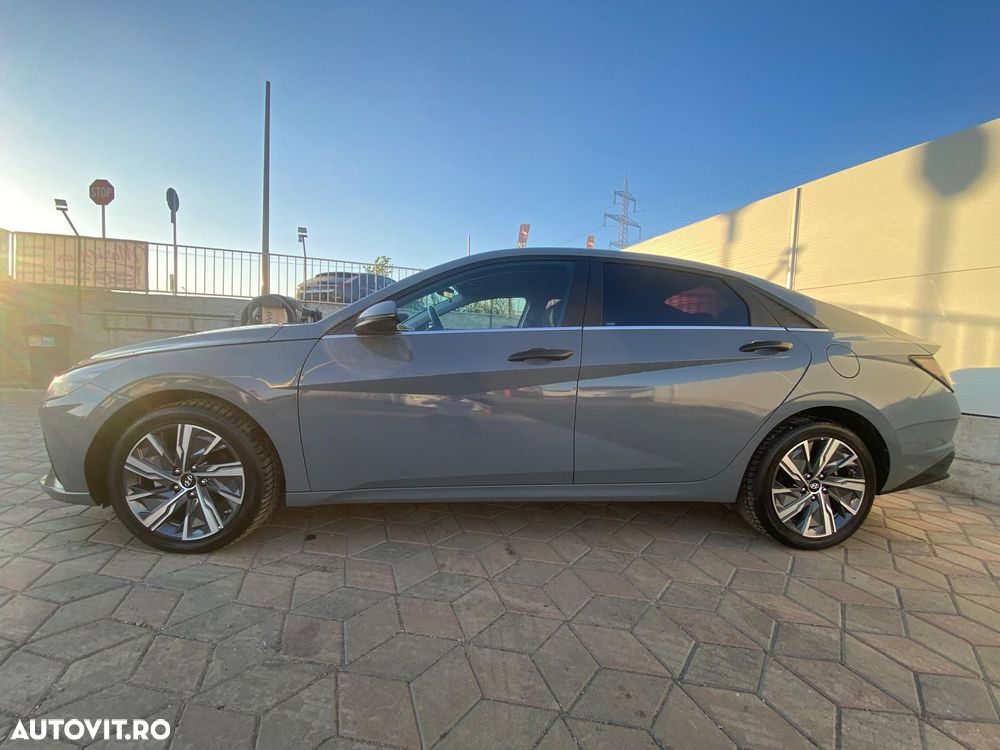 Hyundai Elantra 1.6 l 123 CP 6MT Exclusive - 6