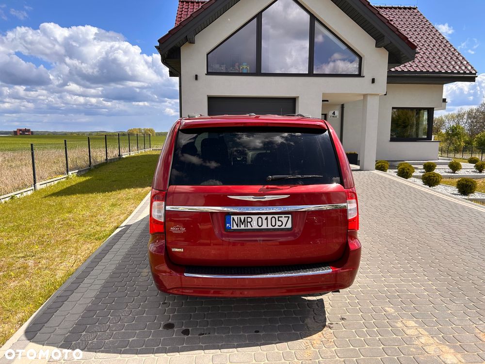 Chrysler Town & Country 3.6 Touring - 8