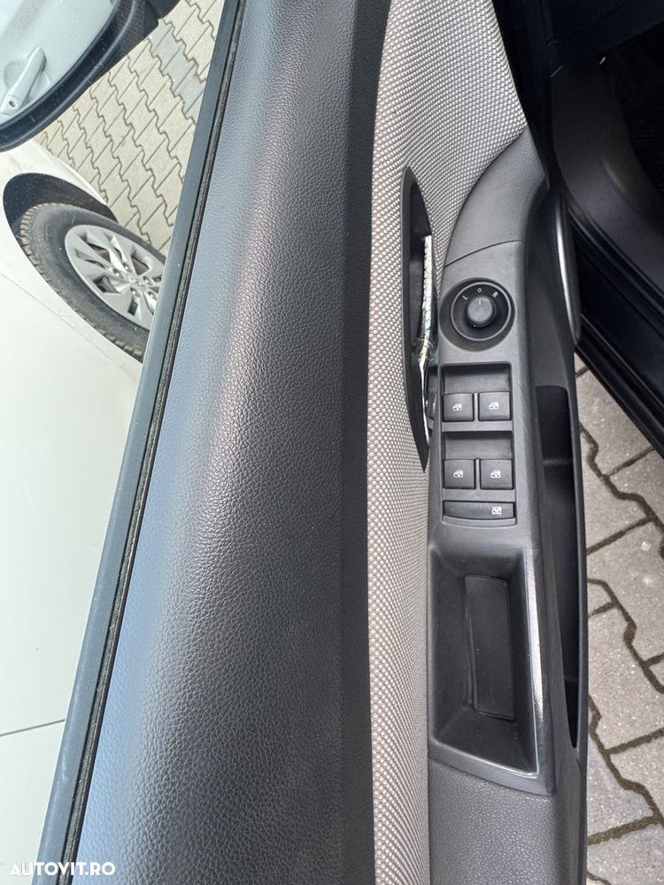 Chevrolet Cruze 1.8 DOHC LTZ+ - 12