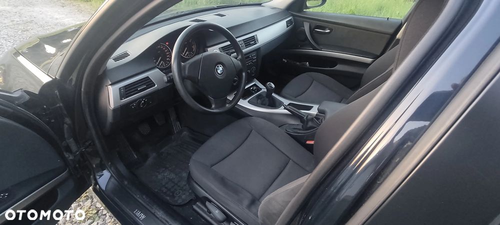BMW Seria 3 - 9