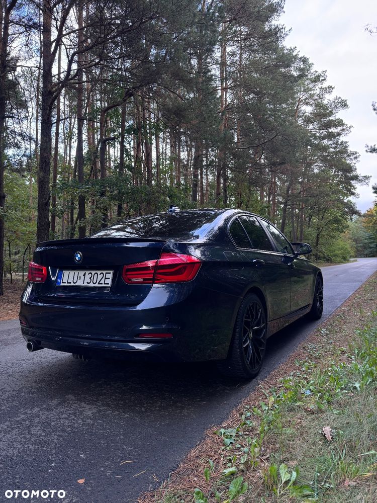 BMW Seria 3 318d - 3