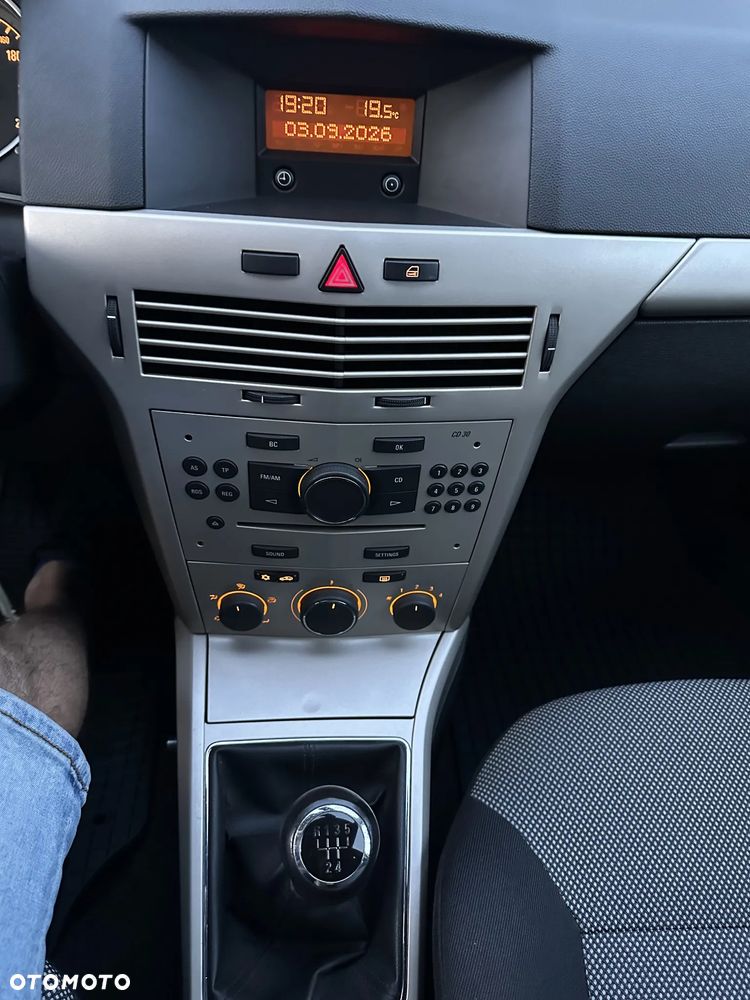 Opel Astra 1.4 Edition - 11