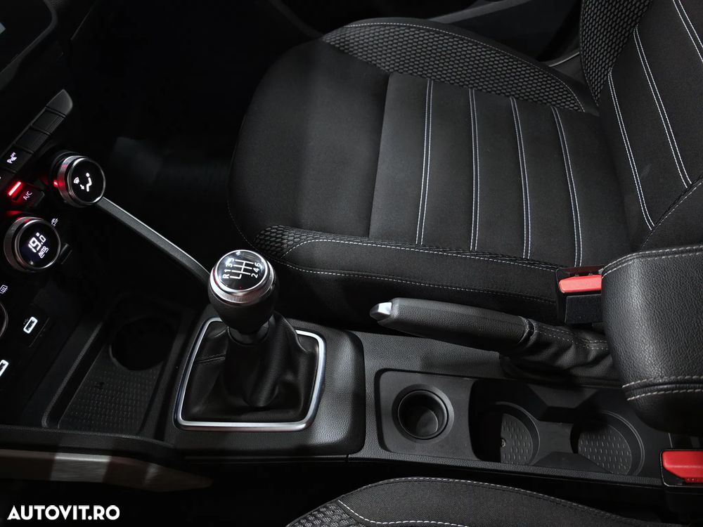 Dacia Duster ECO-G 100 Prestige - 23