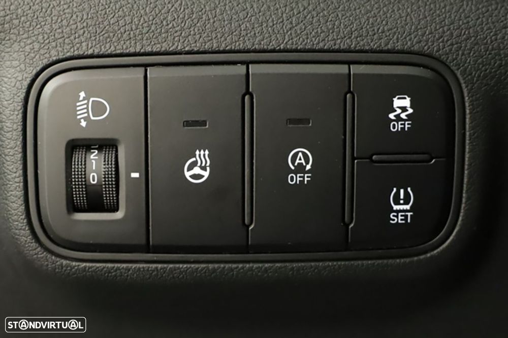 Hyundai Bayon 1.0 T-GDI Premium DCT - 18